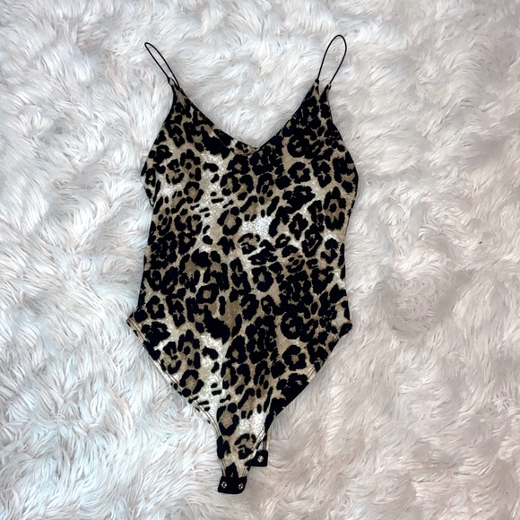 Cheetah/Leopard Print Body Suit - Picture 2 of 5